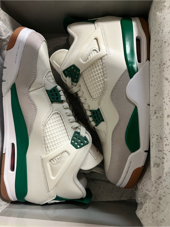 Nike Other - Air Jordan 4 Pine Green | Size 9.5 | New